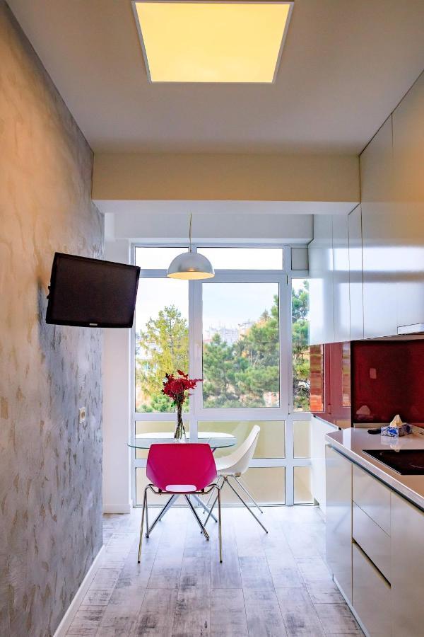 Ferienwohnung Central Bliss Suceava Exterior foto