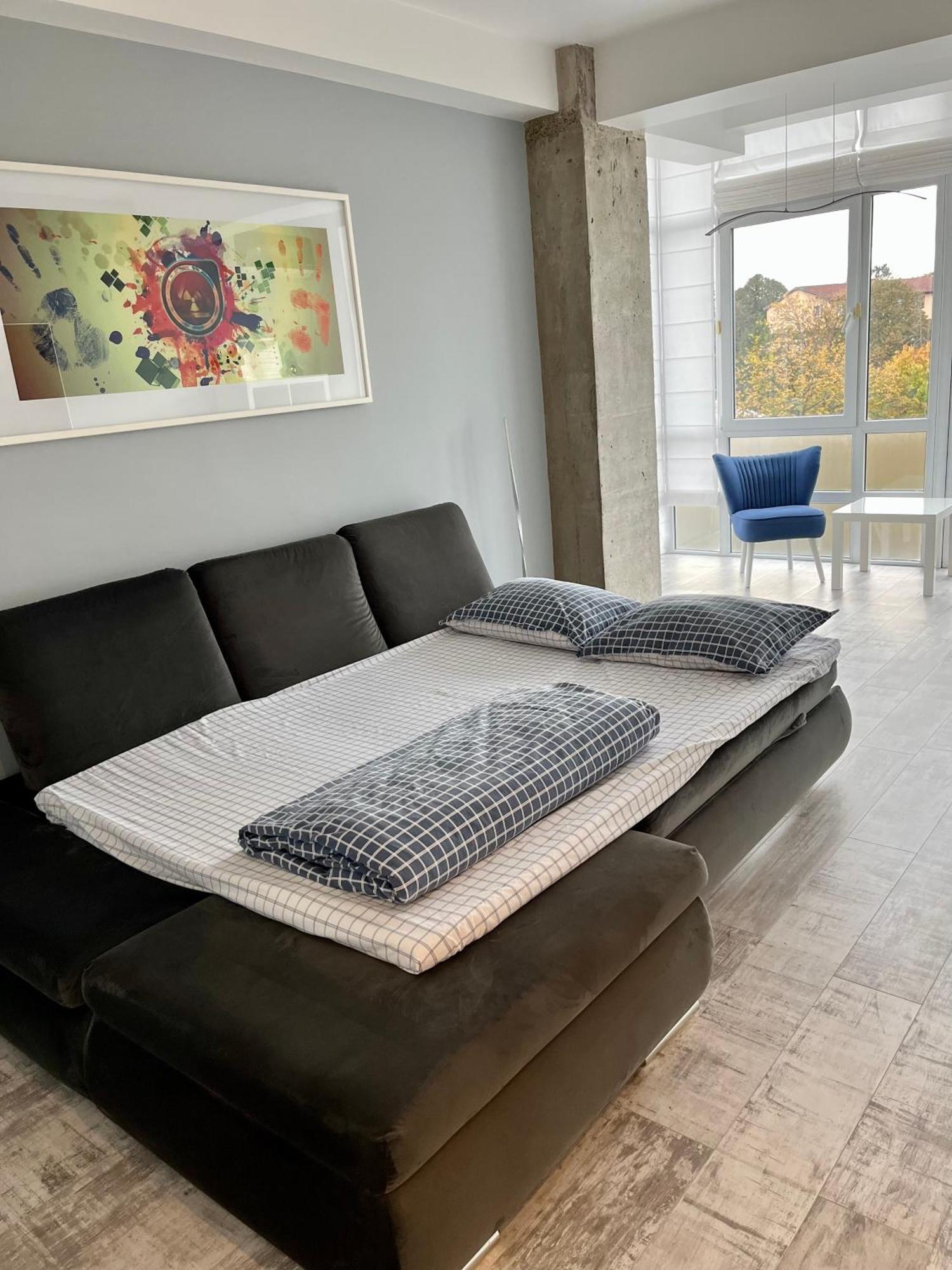Ferienwohnung Central Bliss Suceava Exterior foto